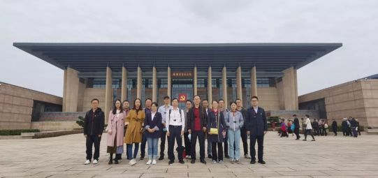 公司第三黨支部開展“南湖紅船憶初心，牢記使命勇?lián)?dāng)”主題黨日活動(dòng)