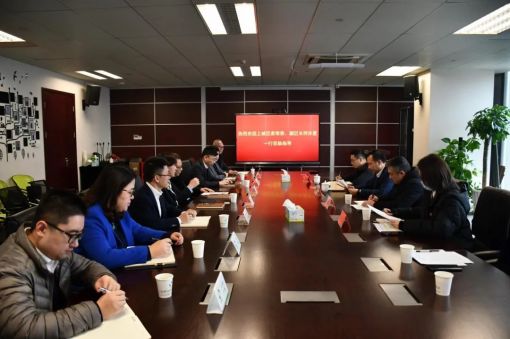 杭州市上城區(qū)委常委、副區(qū)長何亦星一行來浙江化工調(diào)研指導(dǎo)